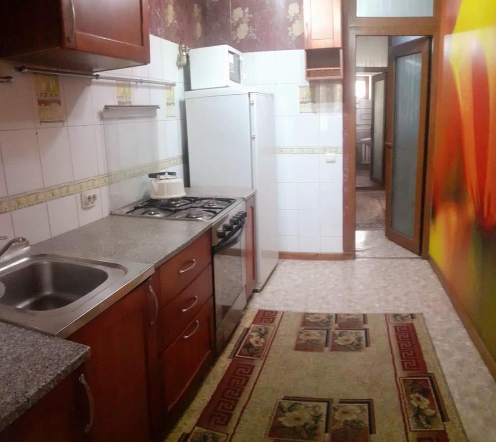 Иляева 66 Парк Кен Баба Schymkent Exterior foto